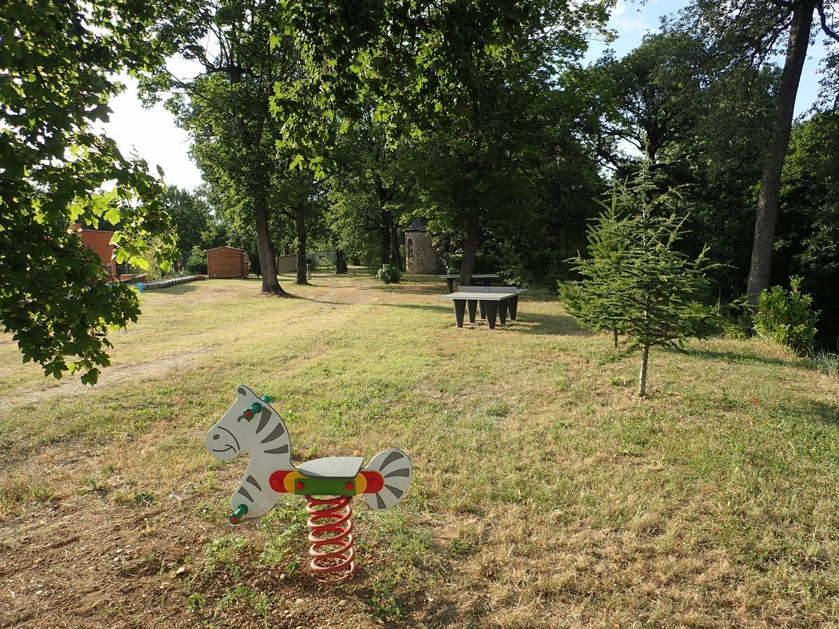 Camping Domaine de Senaud Albon Exterior foto